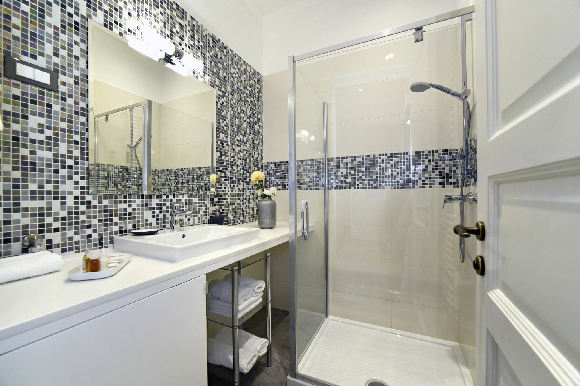 Markiz Luxury Apartments Zagreb Buitenkant foto
